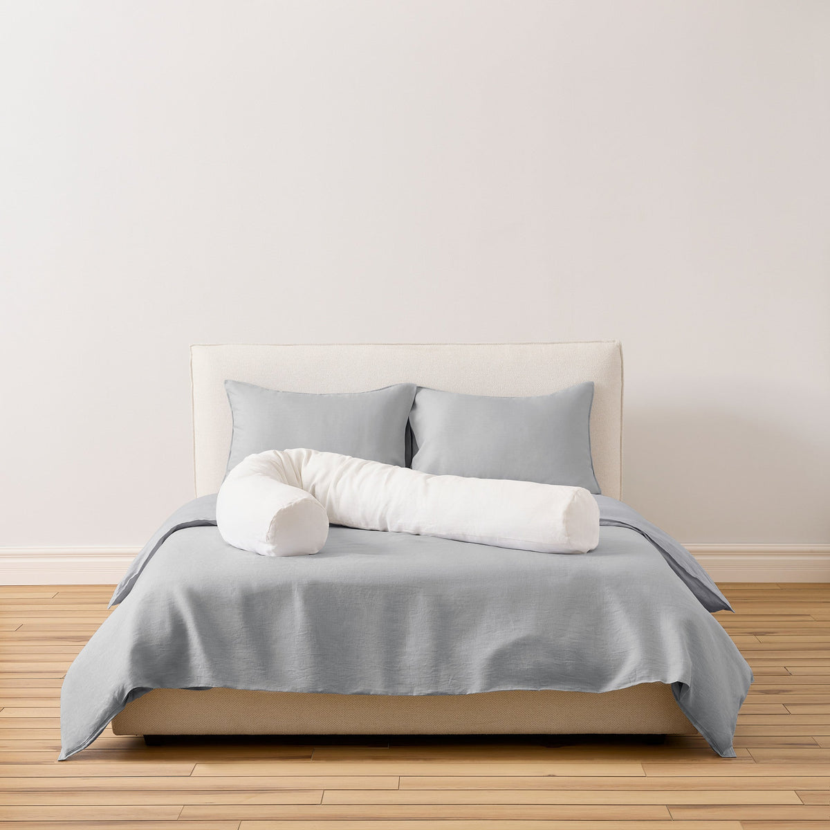 Wiggle Pillow Cover
