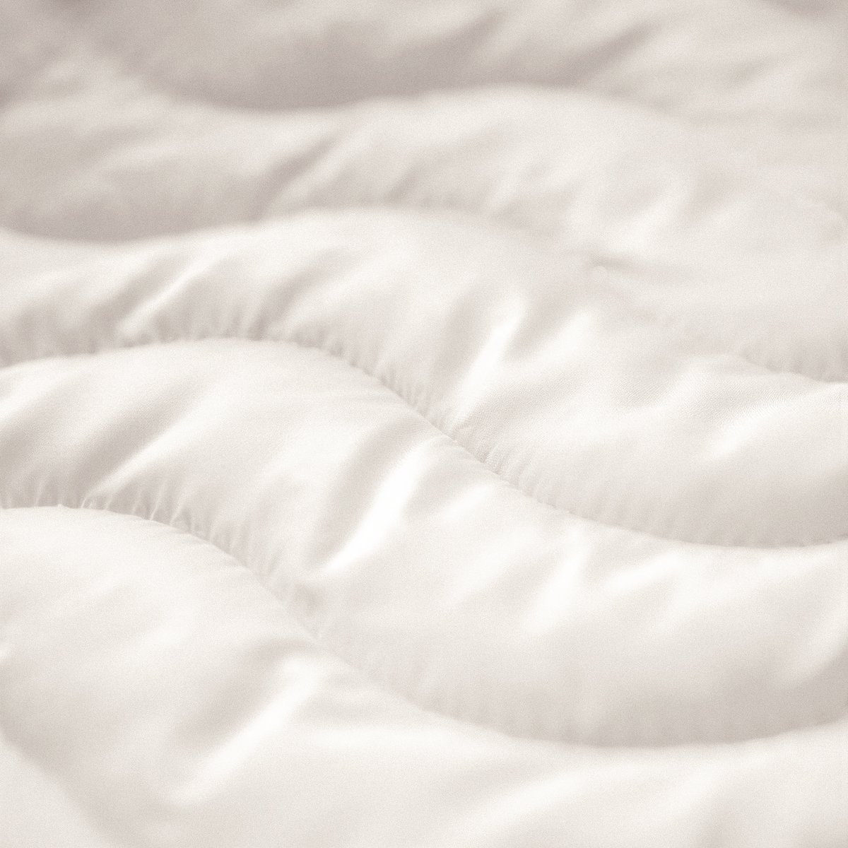 Breeze Comforter