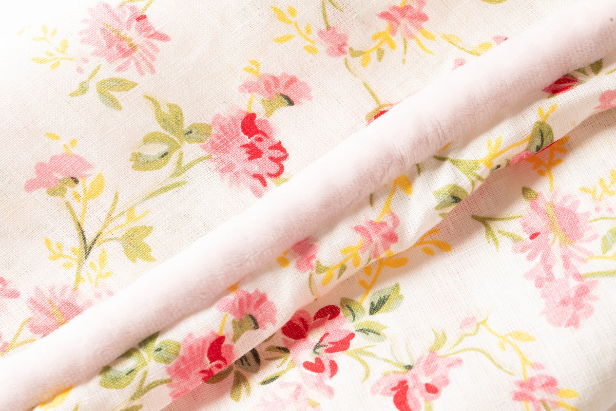 Wiggle Pillow Cover